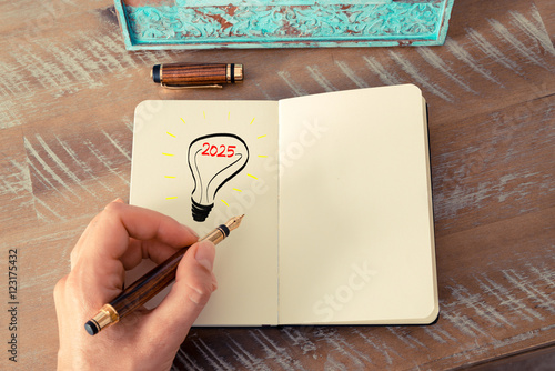 Obraz na płótnie Year 2025 symbol for bright idea and business concept w salonie