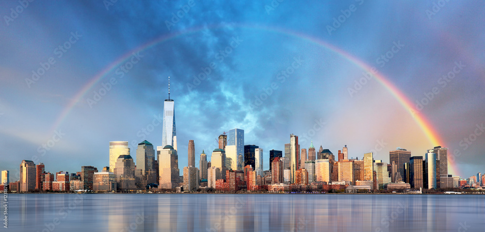 Obraz premium Nowy Jork z tęczą, Śródmieście