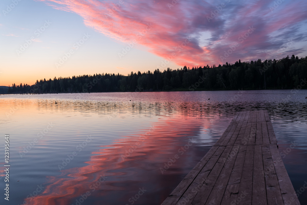 Fototapeta jezioro sunrise niebo chmury