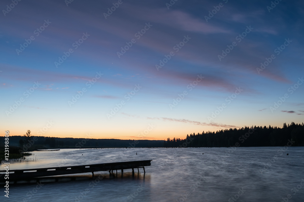 Fototapeta premium lake sunset sky clouds