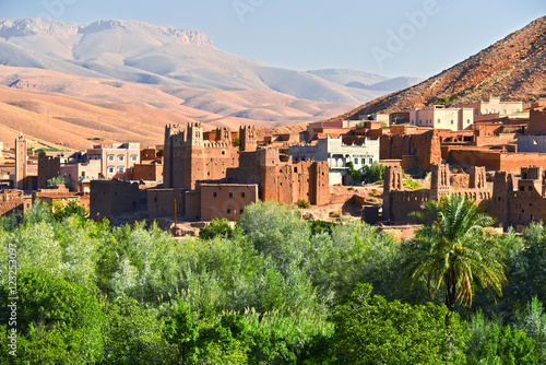 Papier peint Old berber architecture near the city of Tamellalt, Morocco