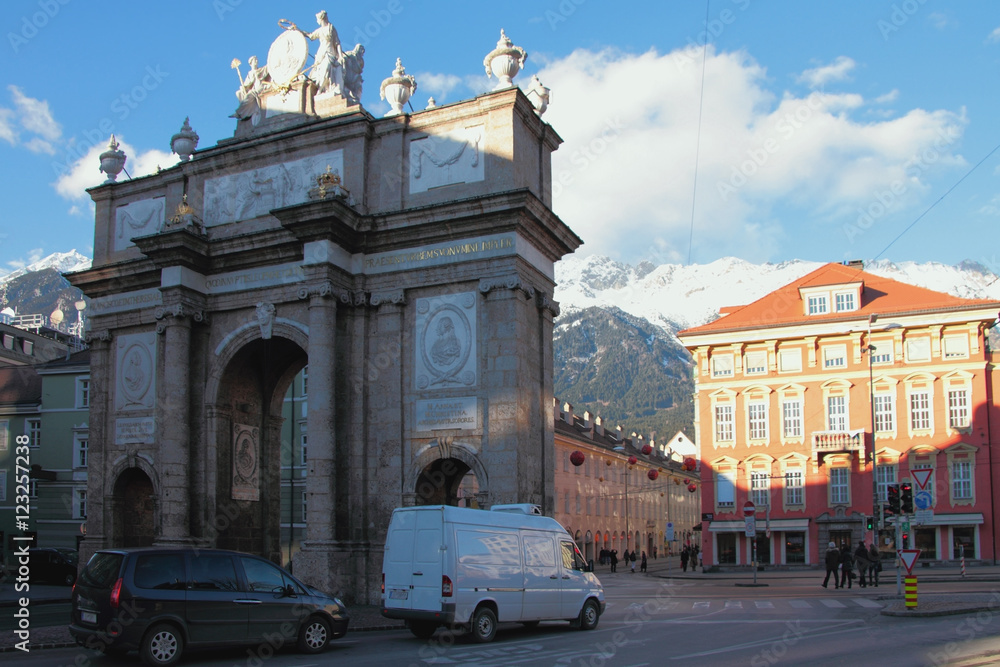 Fototapeta premium Triumphal arch (Triumphpforte). Innsbruck, Austria
