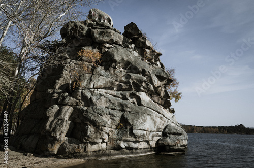 Rocks on the shore of the lake.