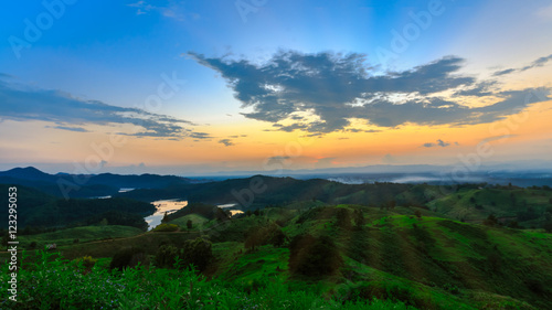 Obraz na płótnie The mountain landscape view on sunset at