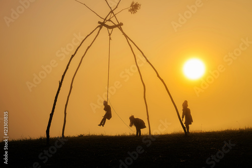 Tribal swing © venusvi