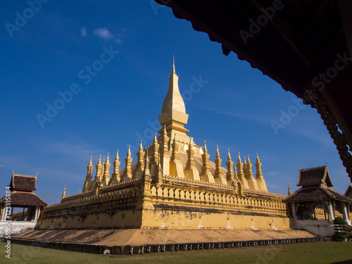 Wat Pra Tat Luang Laos photo