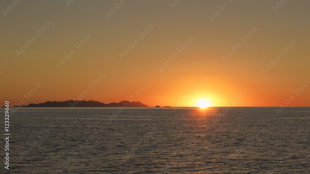 Sonnenuntergang in den Whitsunday Islands, Australien