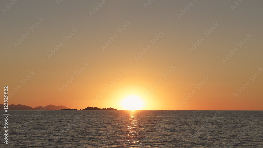 Sonnenuntergang in den Whitsunday Islands, Australien