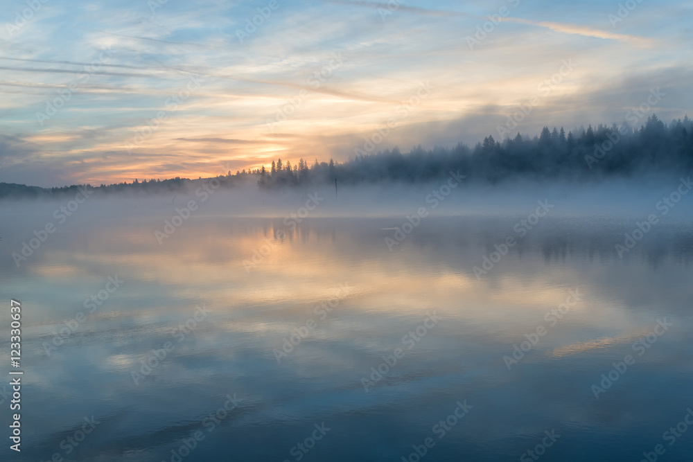 lake sunrise fog reflection