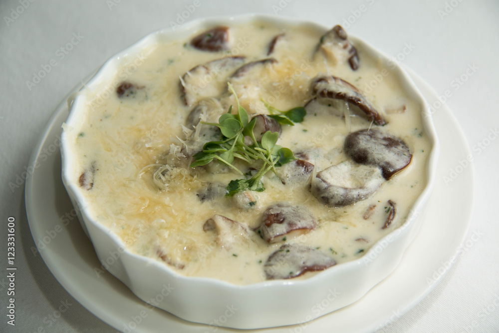 bake with cheese and cream sauce with mushroom bake with cheese and cream sauce with mushroom