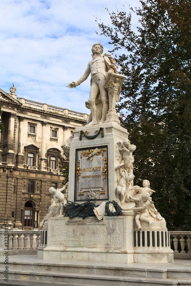 Mozart monument in Vien