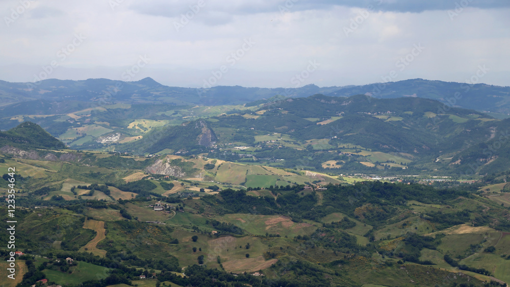 Fototapeta premium panorama of the Italian Apennines and the valleys of Emilia Roma