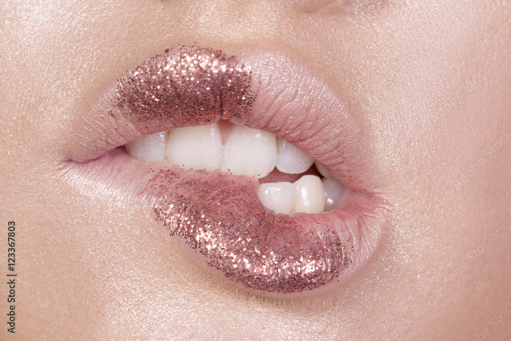 Fototapeta premium Sexy lipstick lips