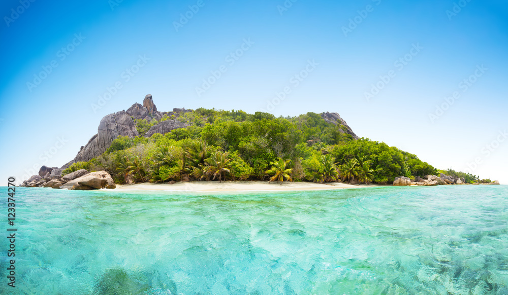 Beautiful Seychelles beach at La Digue