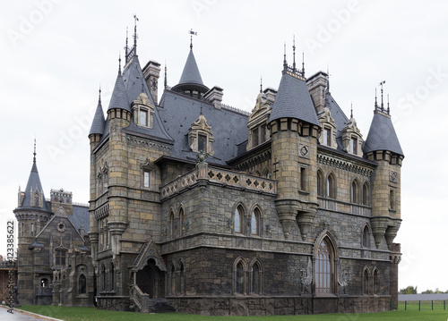 Tourist center Castle Garibaldi in a village near Togliatti