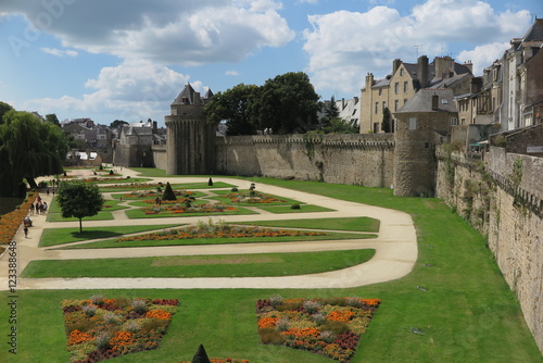 Vannes - Schlossgarten an der Stadtmauer