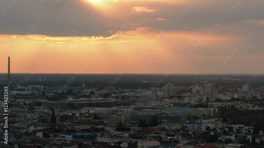 Real time locked down Panoramic view on Berlin from 37th floor at picturesque sunset. The direction of shot is from Alexanderplatz toward south - western Berlin. Taking off planes on background.
Real time locked down Panoramic view on Berlin from 37th floor at picturesque sunset. The direction of shot is from Alexanderplatz toward south - western Berlin. Taking off planes on background.