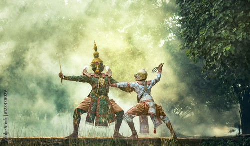 Canvastavla Khon is traditional dance drama art of Thai classical masked, this performance i