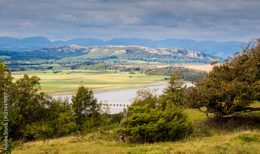 Obraz premium The river Kent estuary from the top of Arnside Knot in late summer sunshine, Arnside, Cumbria, UK