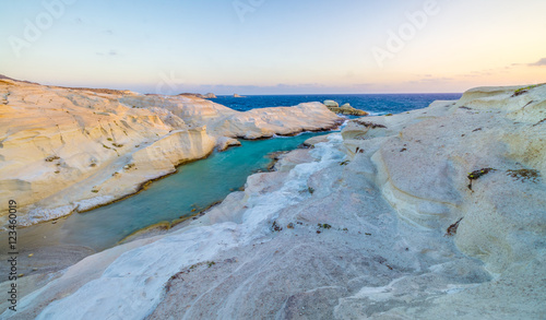 Fototapeta Naklejka Na Ścianę i Meble -  The colors of the Sarakiniko beach