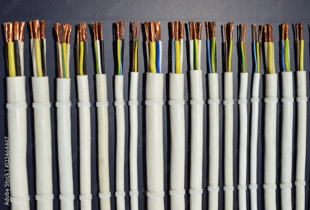 copper wire of varying thickness closeup copper wire of varying thickness closeup