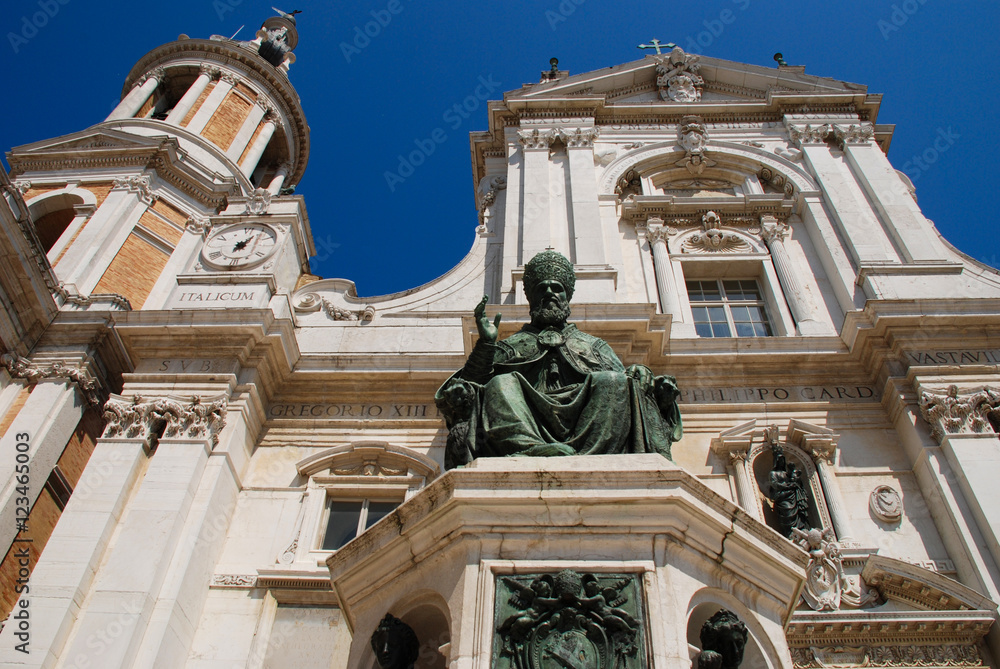 Fototapeta premium Santuario della Santa Casa di Loreto - Loreto