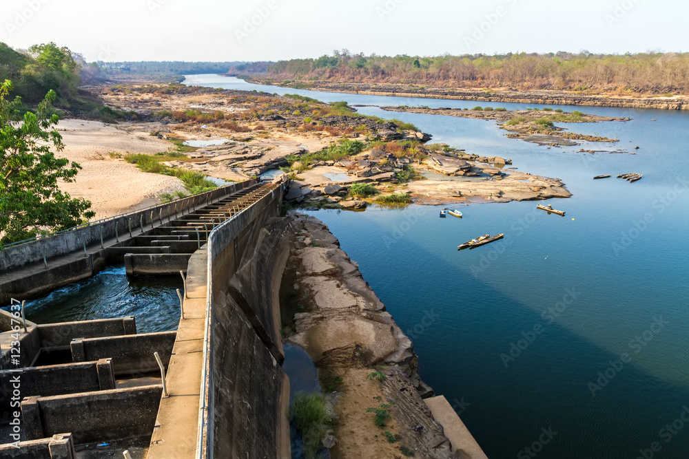 The Pak Mun Dam ,constructed on the Mun River,a tributary of the Mekong River, in Ubon Ratchathani Province,Thailand.