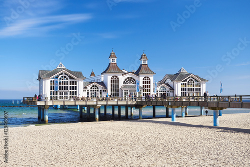 Seebrücke Sellin auf Rügen photo