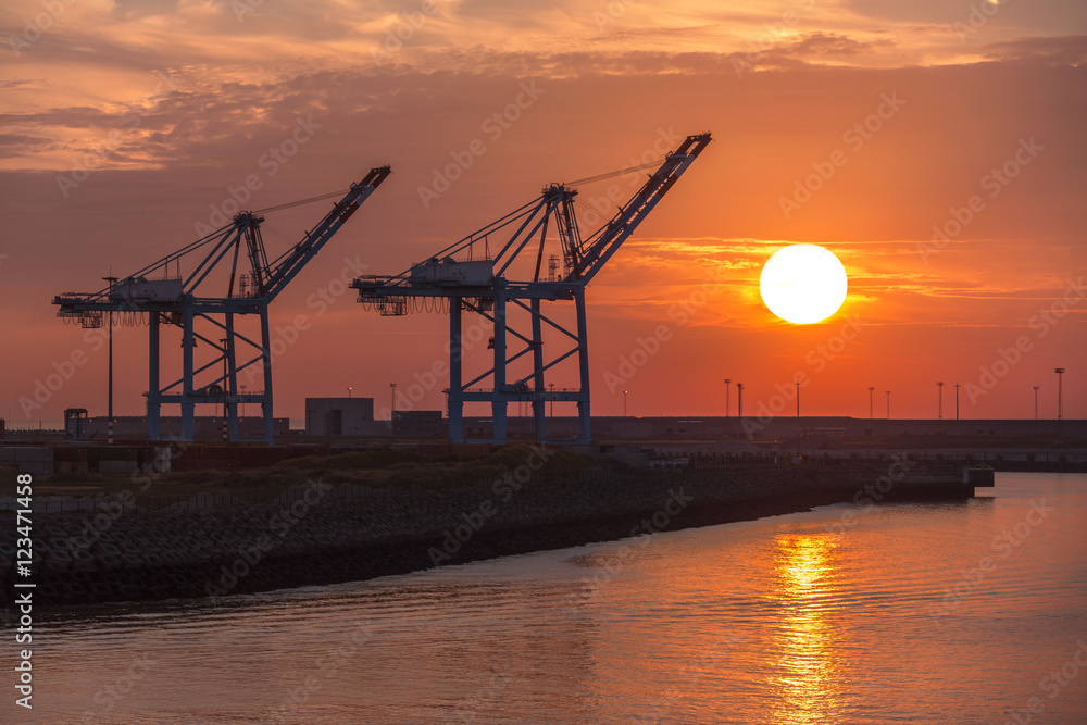 Transport - Shipping - Sunset