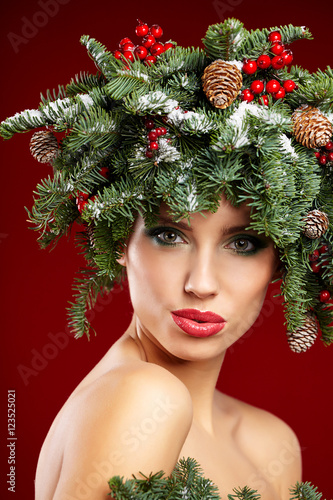 Beauty Girl portrait. Gorgeous Vogue style Lady with Christmas d
