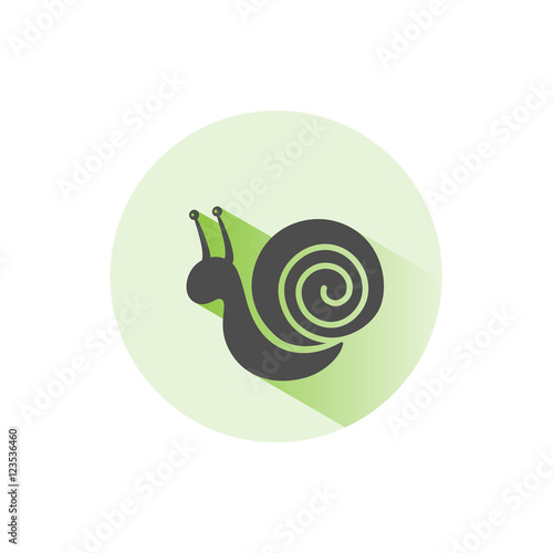 Icono de un caracol sobre un fondo verde circular