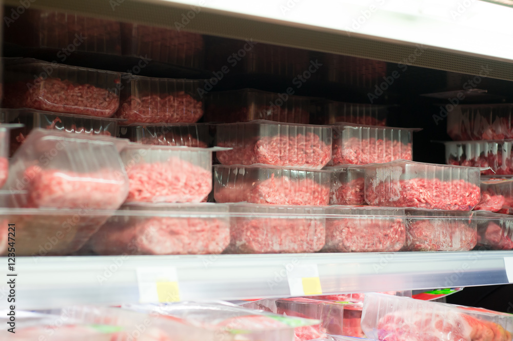 minced meat in supermarket display