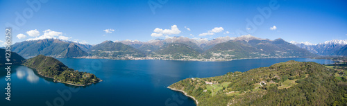 Vista aerea sul lago di Como - Baia di Piona 