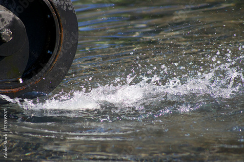 Wallpaper Mural Wasserspiel Torontodigital.ca