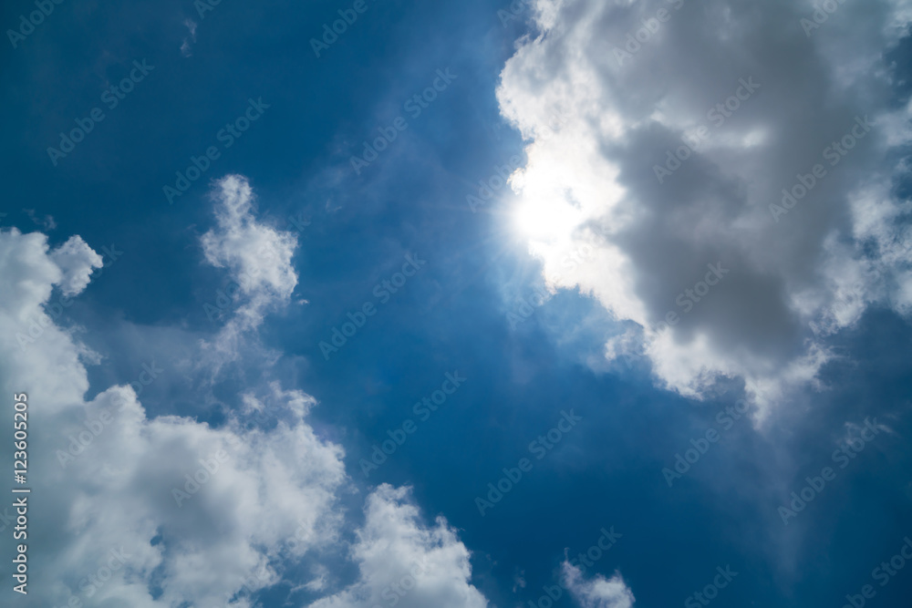 Fototapeta premium Cloudy with light