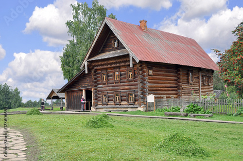 Russian hut of the 18th century © skostin1951