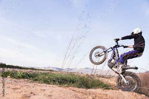 motor bike trial © robcartorres