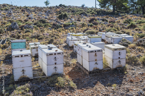 Bienenkästen bei Aradena, an der Südwestküste von Kreta, Griechenland