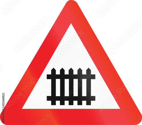 Valokuva Belgian warning road sign - level crossing with gates