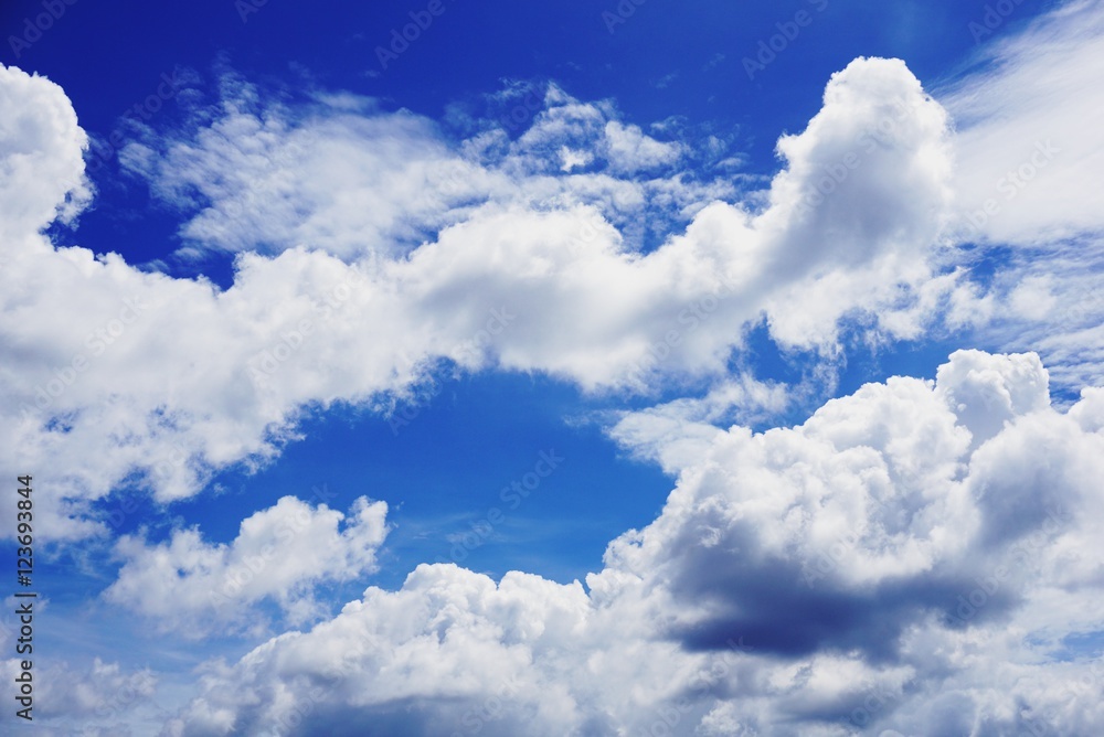 Fototapeta premium blue sky with clouds background 