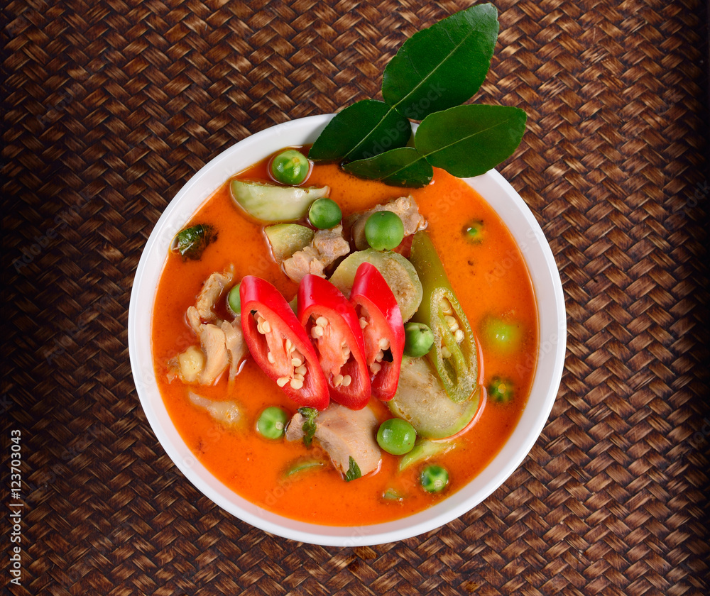 Red chicken coconut curry : Delicious and famous Thailand food Red chicken coconut curry : Delicious and famous Thailand food