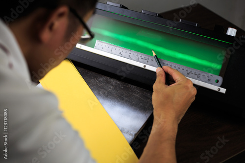 Cuadro en lienzo X-ray weldment for finding internal defect of welding process