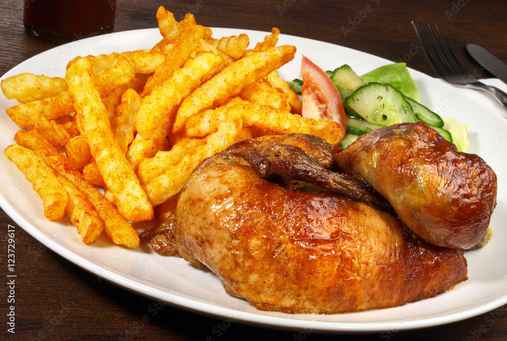 Halbes Hähnchen mit Pommes Frites Stock Photo Adobe Stock