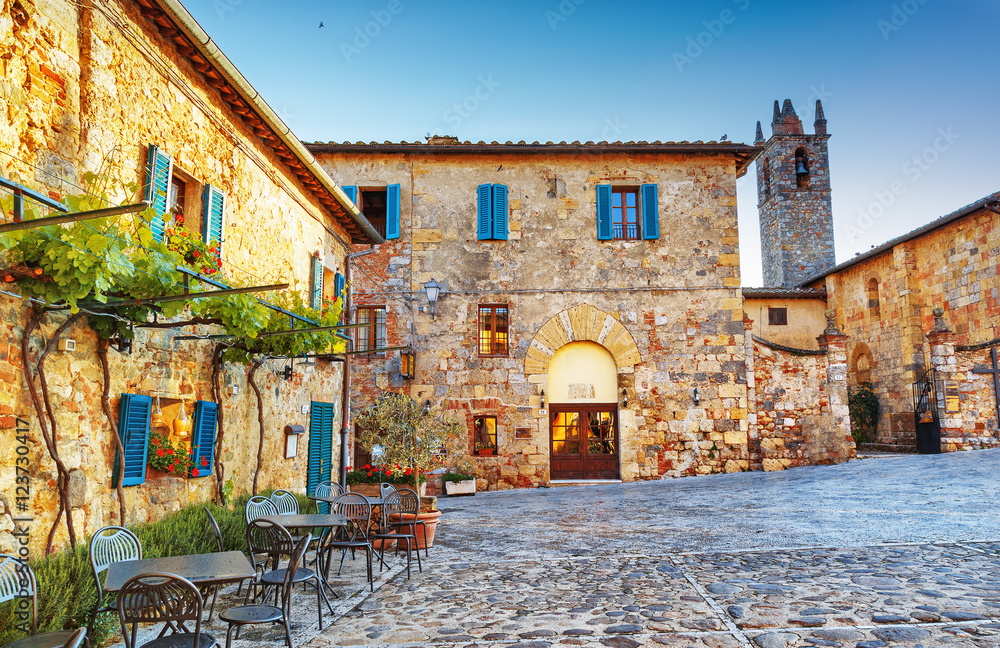 Monteriggioni ancient historical city square, Italy.