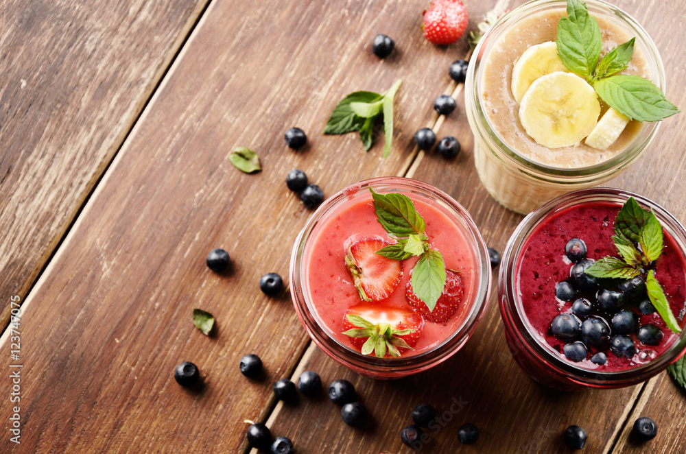 Blueberry strawberry and banana smoothie