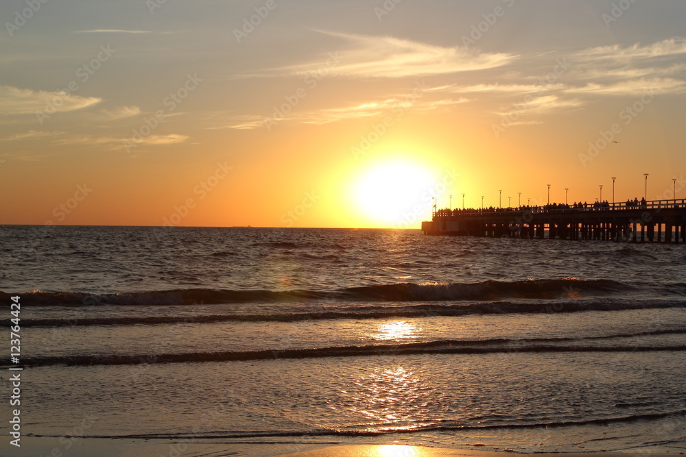 Naklejka premium Sunset in Palanga