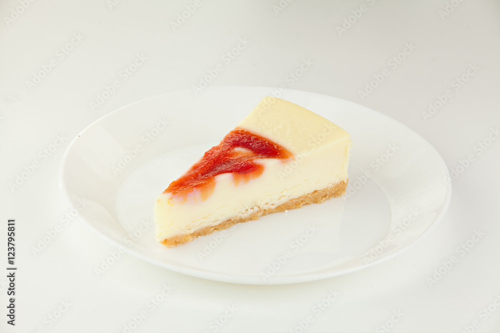 delicious cheesecake with strawberries