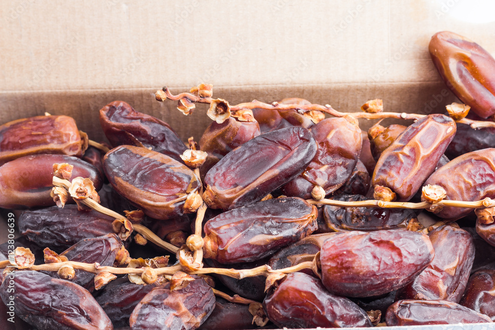 Dates - Deglet Nour or Kurma in box Dates - Deglet Nour or Kurma in box