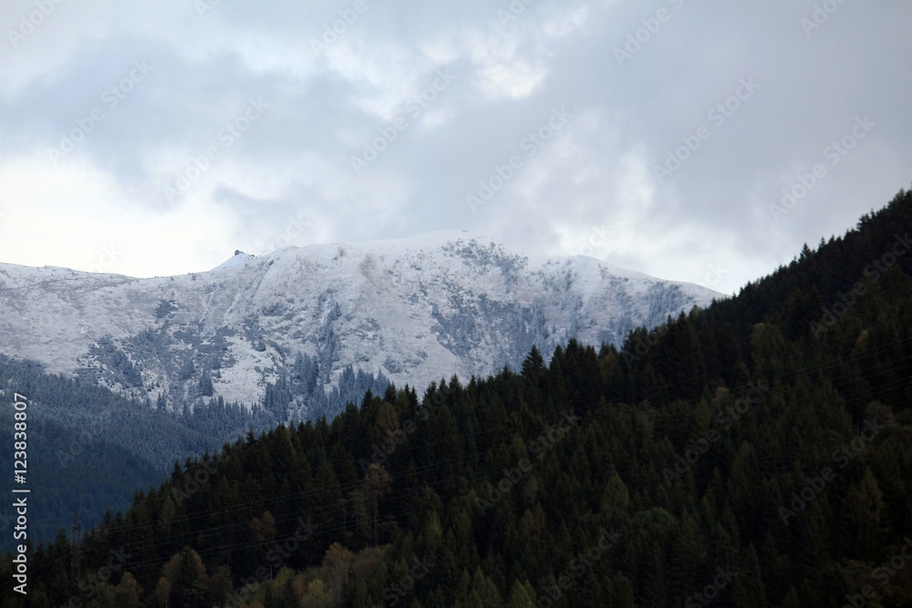Obraz premium Hohe Tauern bei Zell am See in Österreich.
