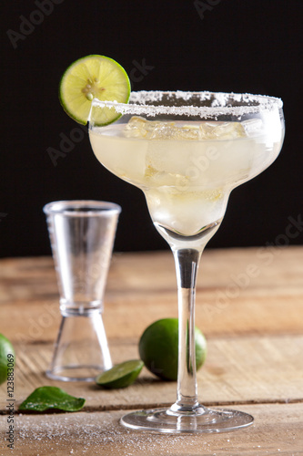 refreshing classic margarita with lime and salt